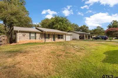 10204 Rolling Pines, Tyler, TX 75707 - Photo 5