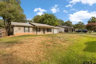 10204 Rolling Pines, Tyler, TX 75707 - Photo 5