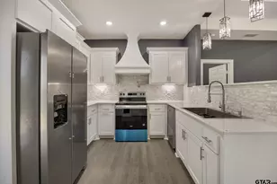 903 Bethune, Jacksonville, TX 75766 - Photo 11