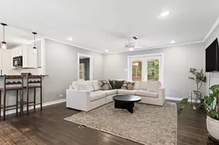 1738 Sampson Dr, Tyler, TX 75701 - Photo 5