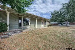256 Cr 2302, Mineola, TX 75773 - Photo 35