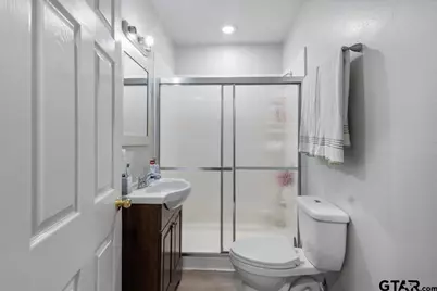 402 E Barrett, Tyler, TX 75702 - Photo 15