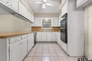 2975 Lynn Dr, Longview, TX 75604 - Photo 11