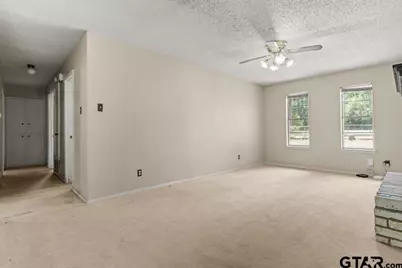 2975 Lynn Drive, Longview, TX 75604 - Photo 3