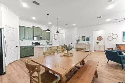 8508 Lakeway Drive, Tyler, TX 75703 - Photo 11