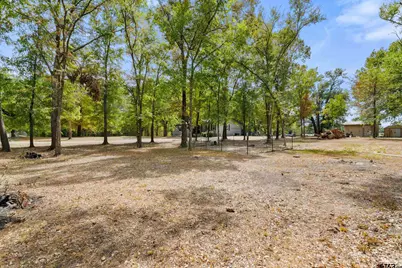 19420 Cr 3411, Chandler, TX 75758 - Photo 35