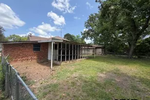 410 Pascal, Troup, TX 75789 - Photo 3