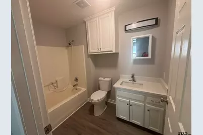 312 E Eddy, Gladewater, TX 75647 - Photo 3