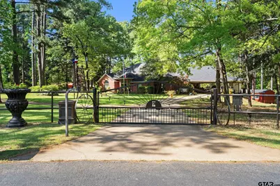 19132 Falls Creek Dr., Flint, TX 75762 - Photo 3