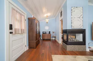 408 Houston St, Jefferson, TX 75657 - Photo 7