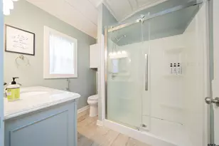 408 Houston St, Jefferson, TX 75657 - Photo 29