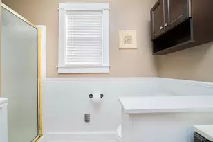 408 Houston St, Jefferson, TX 75657 - Photo 11