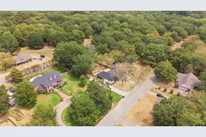 2110 Stanford, Jacksonville, TX 75766 - Photo 31