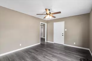 2318 Pine Burr Rd, Tyler, TX 75702 - Photo 9