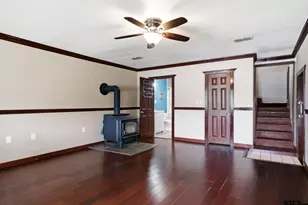 2210 An County Rd 385, Palestine, TX 75801 - Photo 13