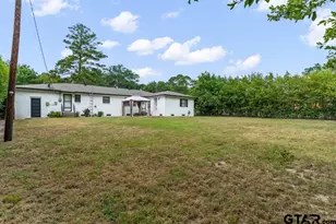1119 Bledsoe St, Gilmer, TX 75644 - Photo 29