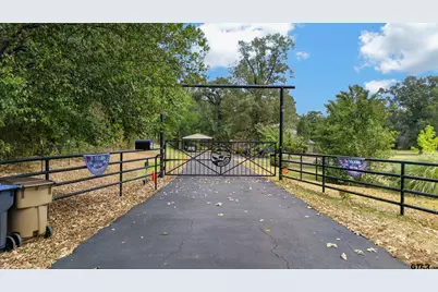 4731 Hwy 204 E, Jacksonville, TX 75766 - Photo 1