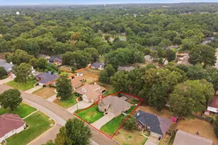 1103 Regina St, Longview, TX 75605 - Photo 1