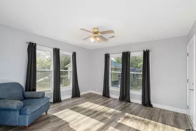 209 S Oak St., Van, TX 75790 - Photo 15
