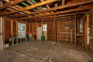 209 S Oak St, Van, TX 75790 - Photo 23