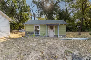 209 S Oak St, Van, TX 75790 - Photo 21