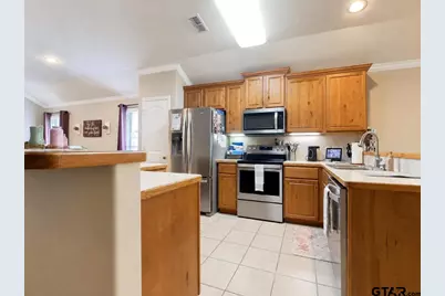 2551 Lazy Acres, Tyler, TX 75701 - Photo 13