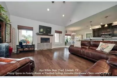 692 White Bear Trail + 6 Additional Homes, Lindale, TX 75771 - Photo 11