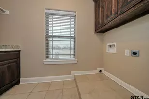 601 Corrigan Trails Blvd, Lindale, TX 75771 - Photo 15