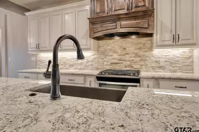 601 Corrigan Trails Blvd, Lindale, TX 75771 - Photo 13