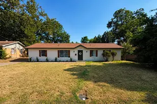 2318 McKenzie Dr, Tyler, TX 75701 - Photo 1
