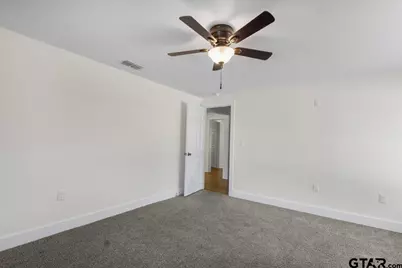 406 Marchman, Lindale, TX 75771 - Photo 13