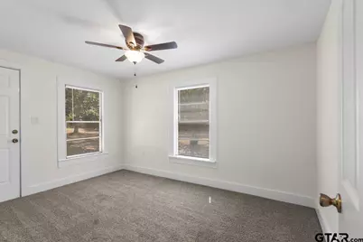 406 Marchman, Lindale, TX 75771 - Photo 15