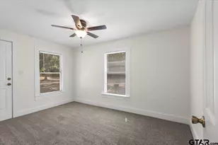 406 Marchman, Lindale, TX 75771 - Photo 15