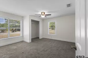 406 Marchman, Lindale, TX 75771 - Photo 11