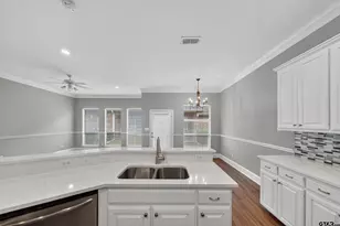 2322 Homestead Ln, Tyler, TX 75701 - Photo 13