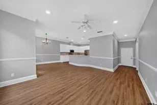 2322 Homestead Ln, Tyler, TX 75701 - Photo 5