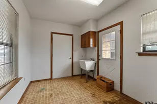 1709 Co Rd 4680, Boyd, TX 76023 - Photo 27