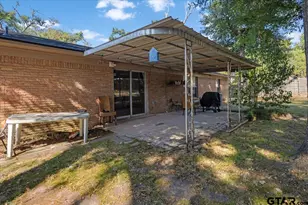 1827 Sybil Ln, Tyler, TX 75703 - Photo 23