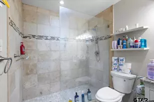 1827 Sybil Ln, Tyler, TX 75703 - Photo 17