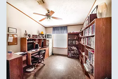 24425 Kevin Dr, Frankston, TX 75763 - Photo 19