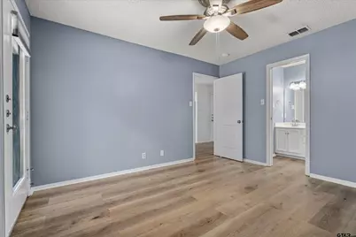 2404 Villa Ct, Tyler, TX 75703 - Photo 9