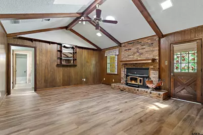 823 Bama Ln, Tyler, TX 75701 - Photo 5