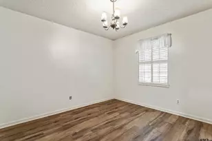 823 Bama Ln, Tyler, TX 75701 - Photo 7