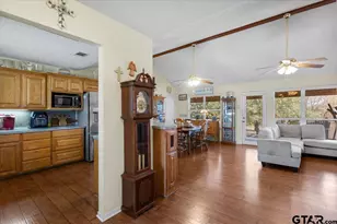 109 Pueblo Path, Holly Lake Ranch, TX 75765 - Photo 5