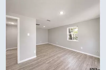 2200 Glenview Ave, Tyler, TX 75701 - Photo 11