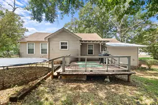 1318 Oakdale, Palestine, TX 75801 - Photo 25