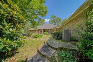 402 Moccasin Trail, Kilgore, TX 75662 - Photo 31