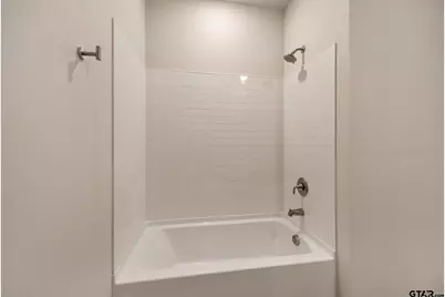 615 Park Central, Chandler, TX 75758 - Photo 15