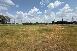 2700 Upshur, Gladewater, TX 75647 - Photo 1