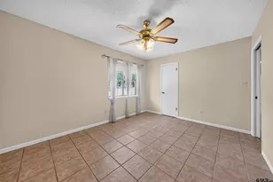 13476 Choctaw Dr, Tyler, TX 75709 - Photo 5